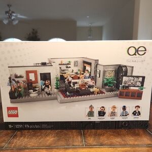 LEGO ICON Fab 5 Loft Set with Mini-Figures Released.  Retired 3/2023